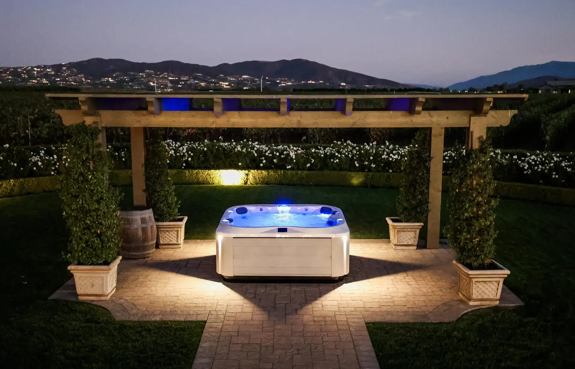 jht j 385 platinum brushedgray pergola04 1920x1231 938d2176 2025